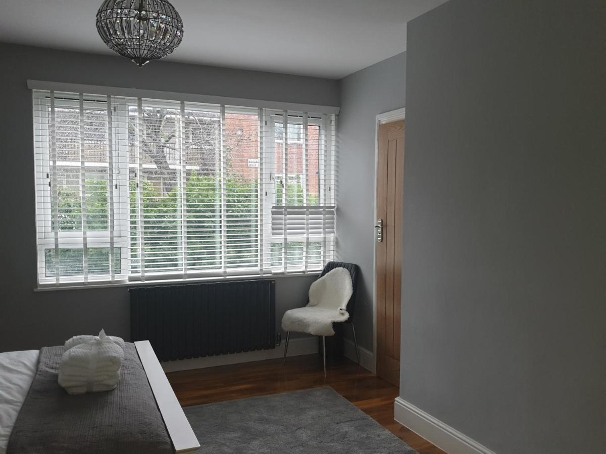 Bed and Breakfast Arsenal Highbury & Islington Beautifully Presented Лондон Экстерьер фото
