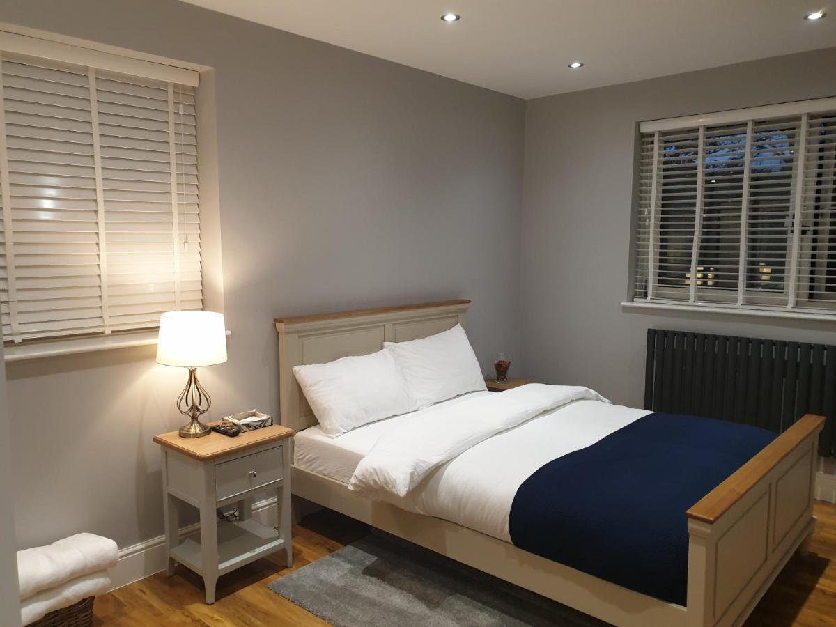 Bed and Breakfast Arsenal Highbury & Islington Beautifully Presented Лондон Экстерьер фото